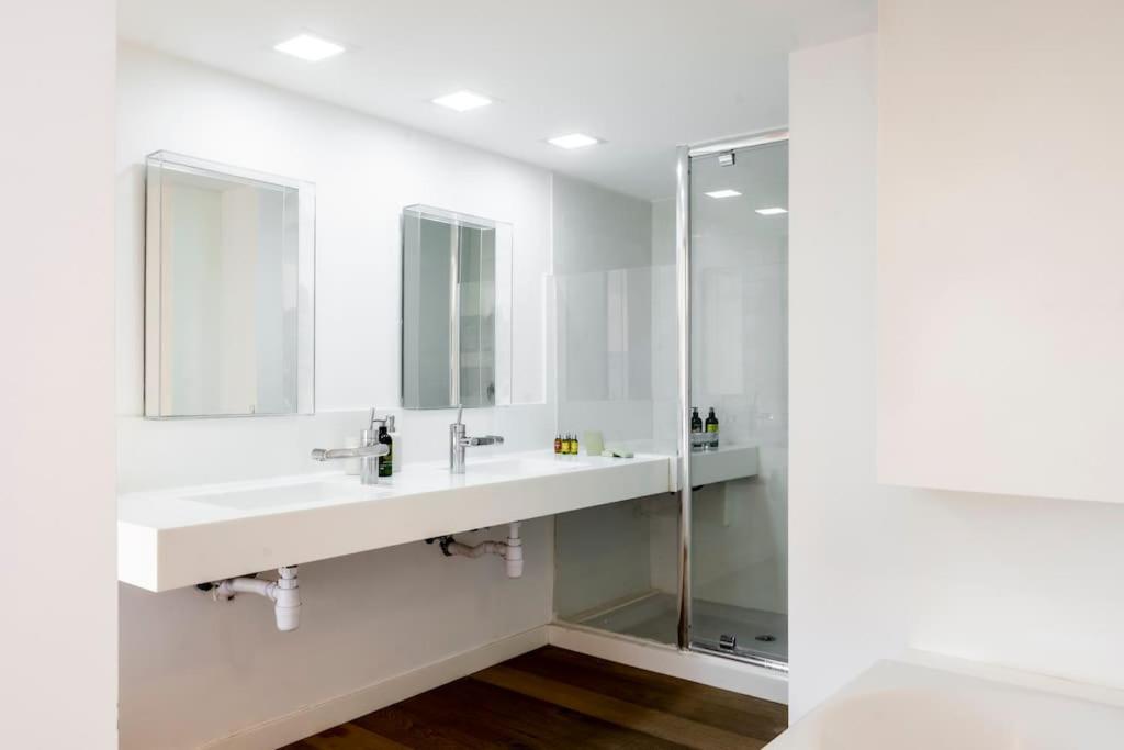 The Loft Penthouse In The Heart Of Center Daire *