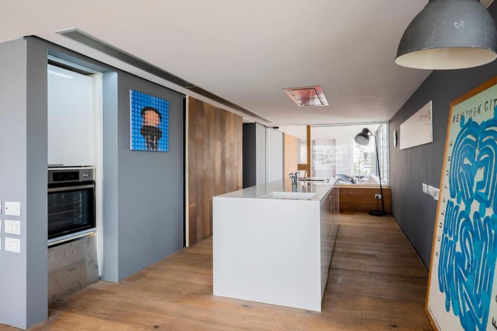 The Loft Penthouse In The Heart Of Center