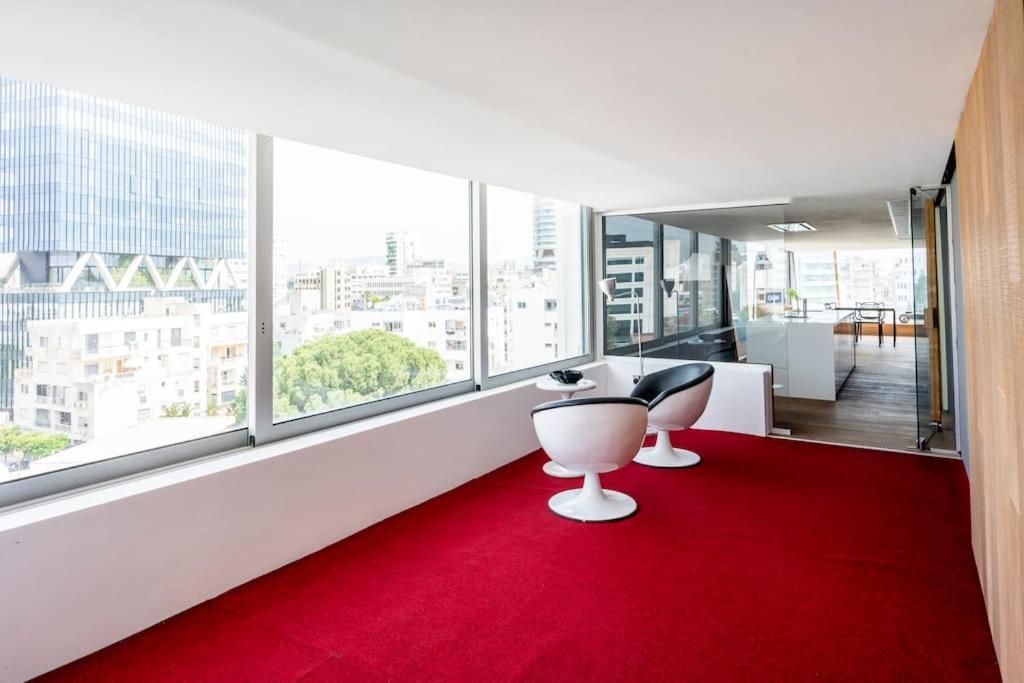 The Loft Penthouse In The Heart Of Center *